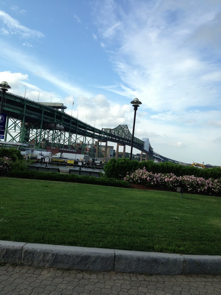 Harbor Walk