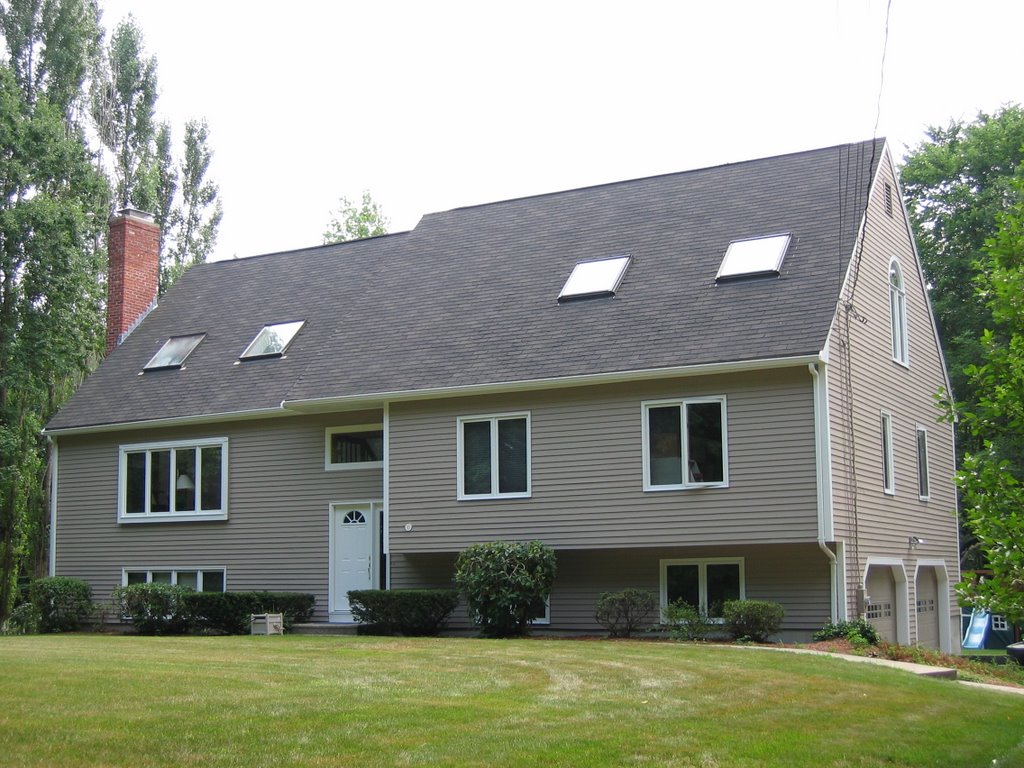 Exterior House Painter Shrewsbury MA - www.PaintingProject.com