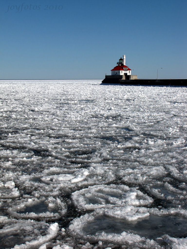 Lake Superior Canal at Duluth February 2010
