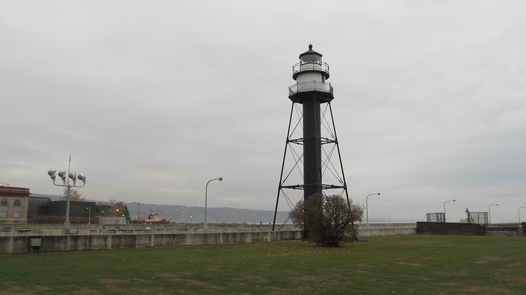 Oct 2012 - Duluth, Minnesota. Duluth Harbor South Breakwater Inner Lighthouse.
