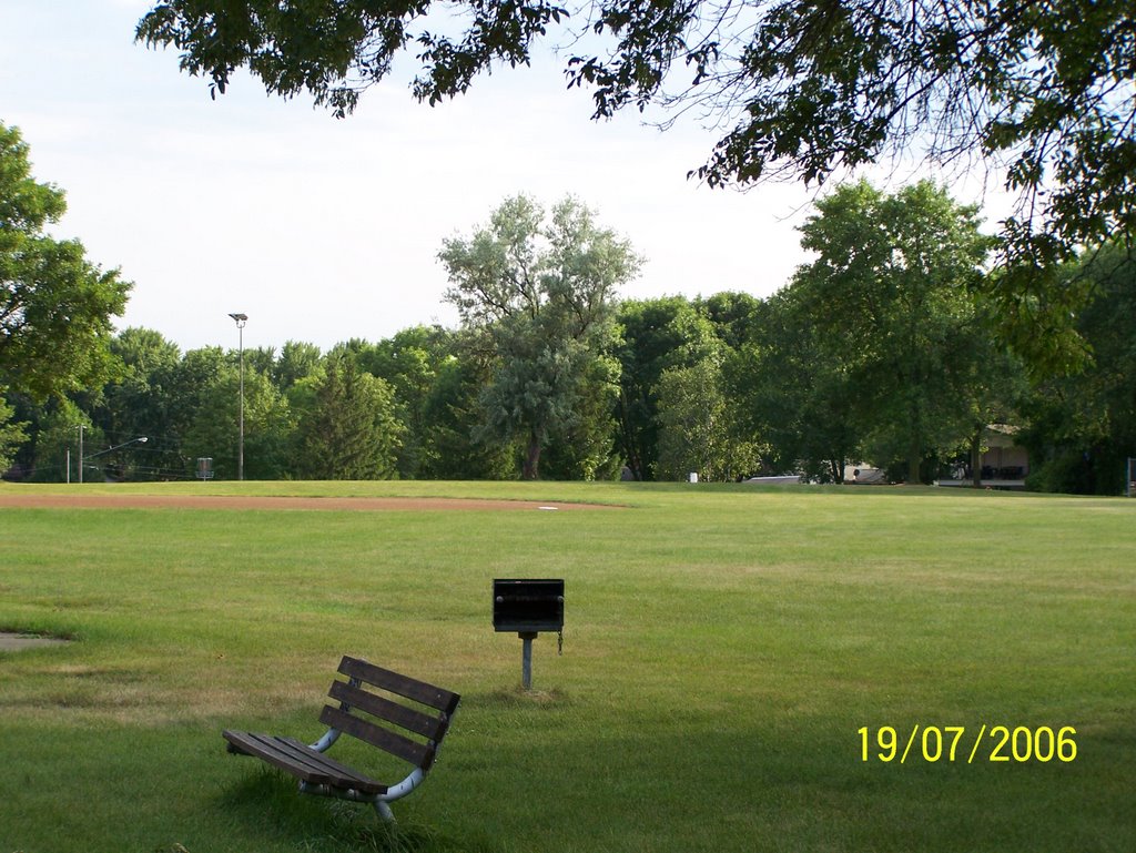 SUNNY SIDE PARK BY DAVID VILLA