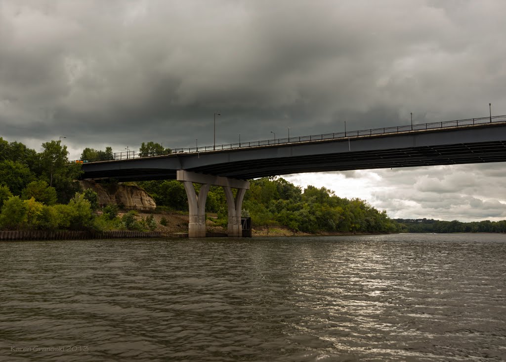 lexington bridge over the mississippi