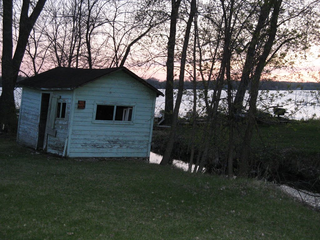 Apr 2007 - Plymouth, Minnesota. Deteriorating shed on the shore of Medicine Lake.