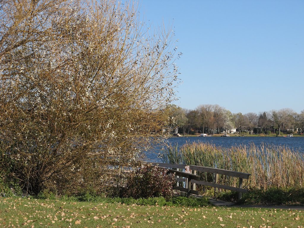 Oct 2010 - Plymouth, Minnesota. Fall in West Medicine Lake Park.