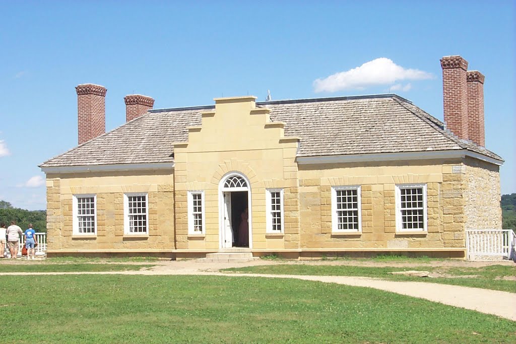 Commanders House Fort Snelling