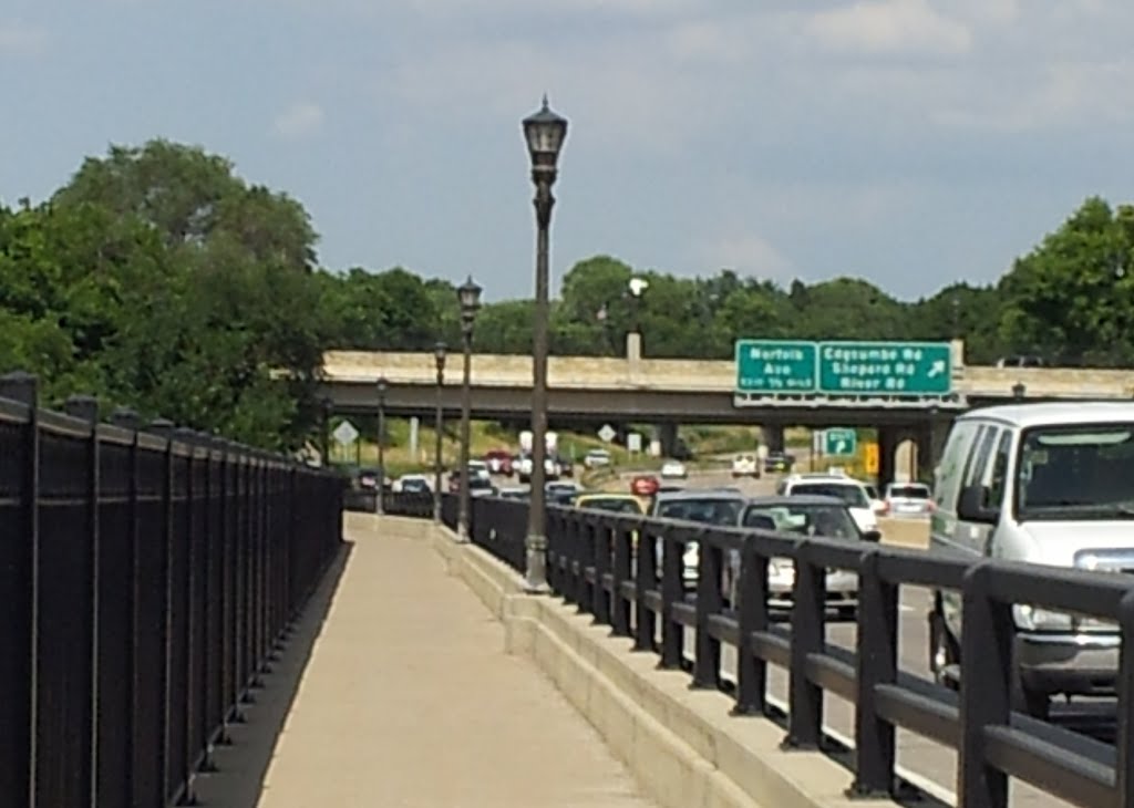 Hwy 5 - St Paul, MN