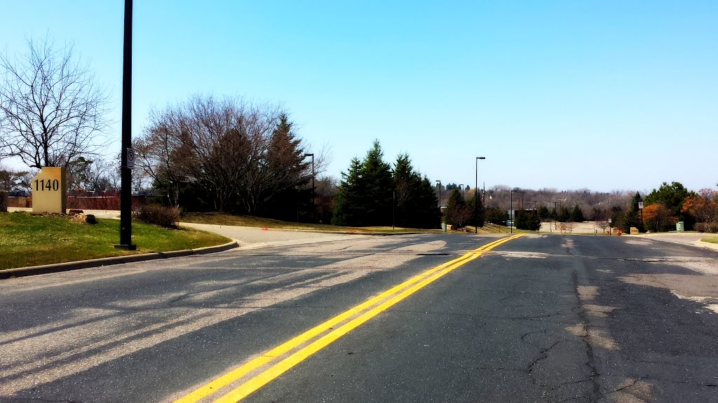 1140 Centre Pointe Blvd - Mendota Heights, MN