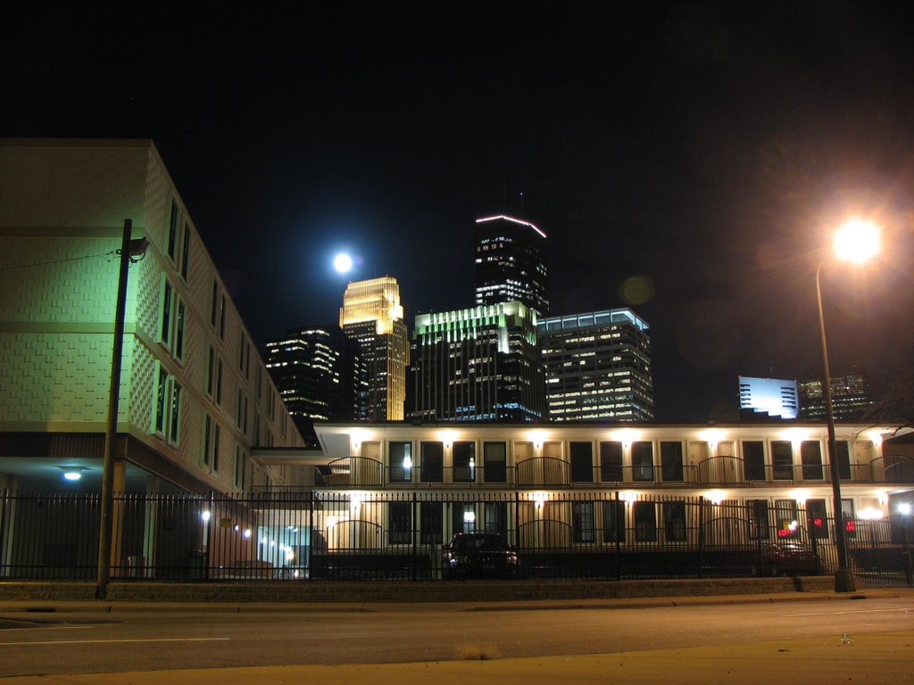 Minneapolis Moon