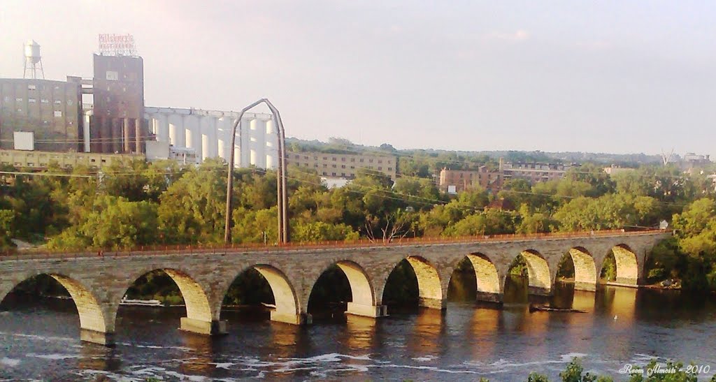 stone arch bridge, minneaplis