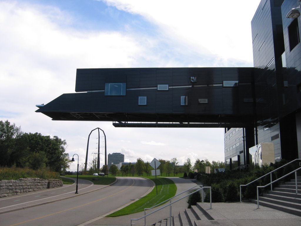 Guthrie Cantilever