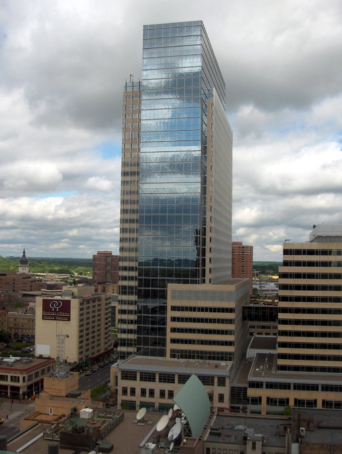 Downtown Minneapolis 30 May 2005