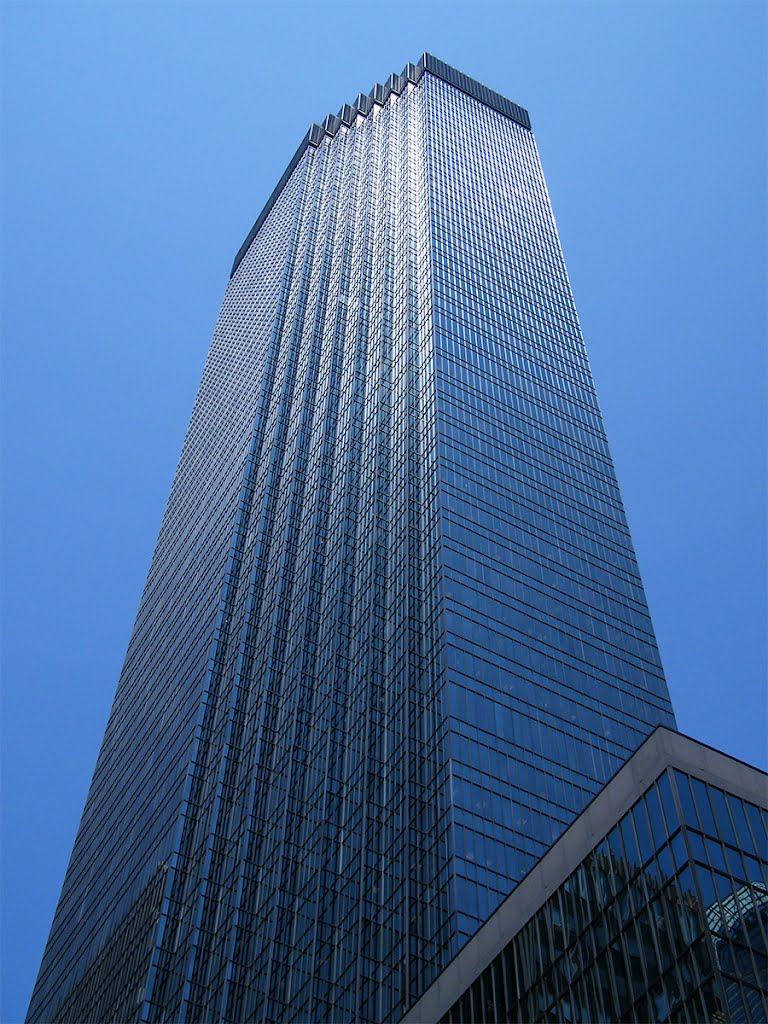 IDS Tower from Marquette, Minneapolis Minnesota