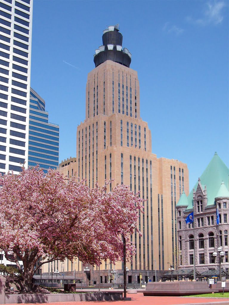 CenturyLink building (formerly Qwest Building), Minneapolis, Minnesota