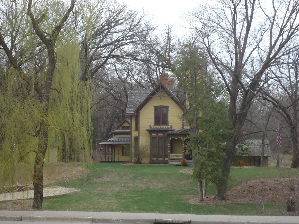 Old House On The Creek