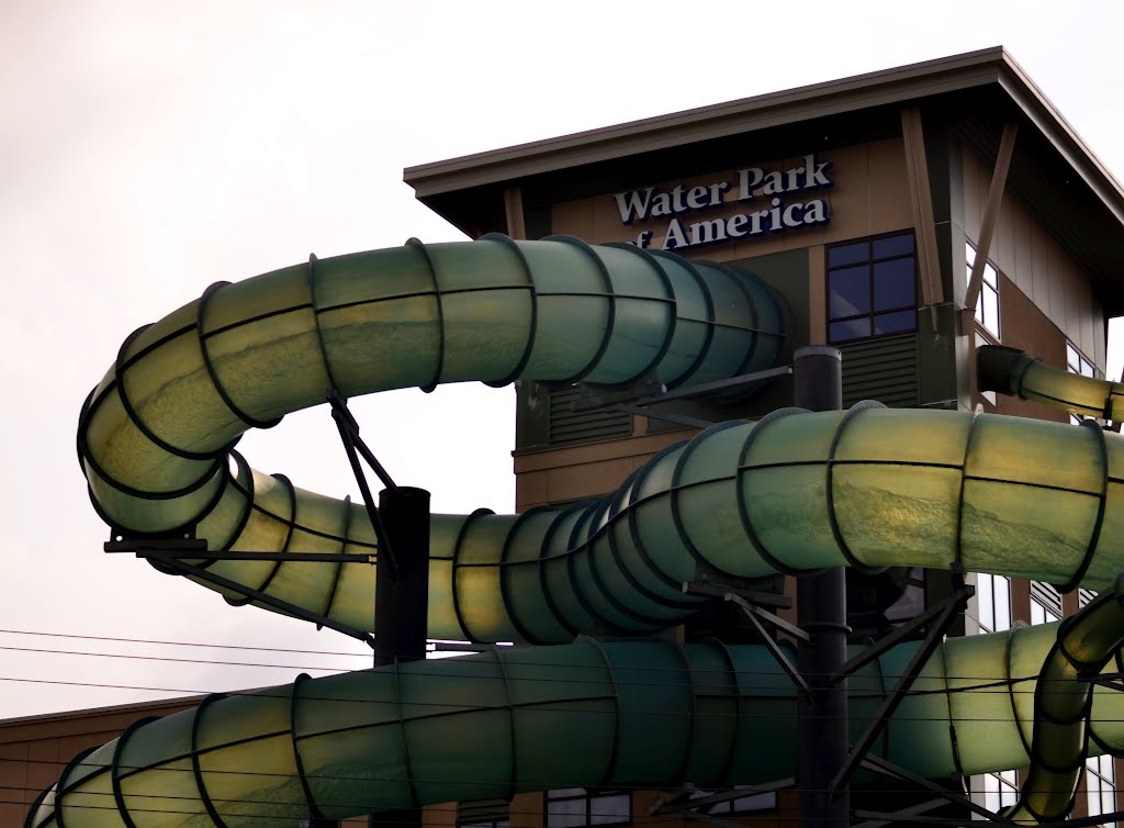 WATER PARK OF AMERICA