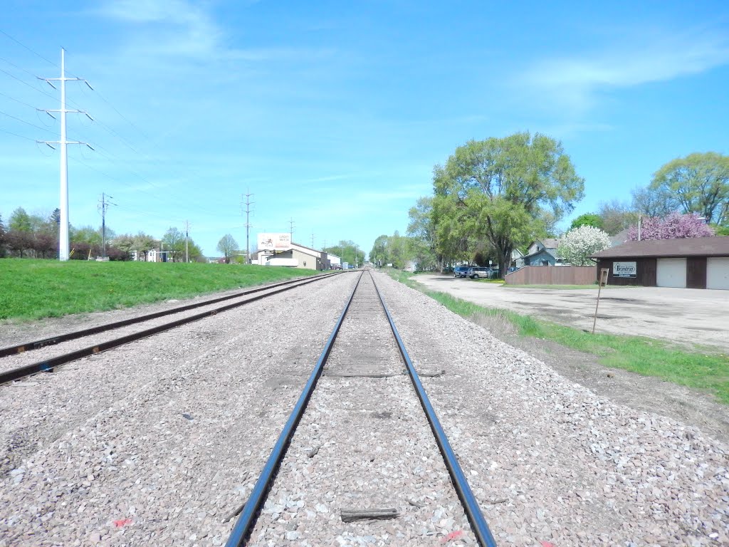 The Long Railroad