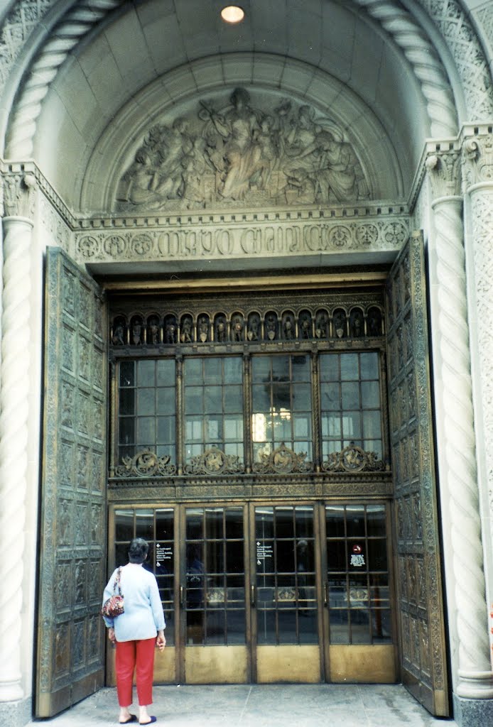 Original Mayo Clinic Building in Rochester MN