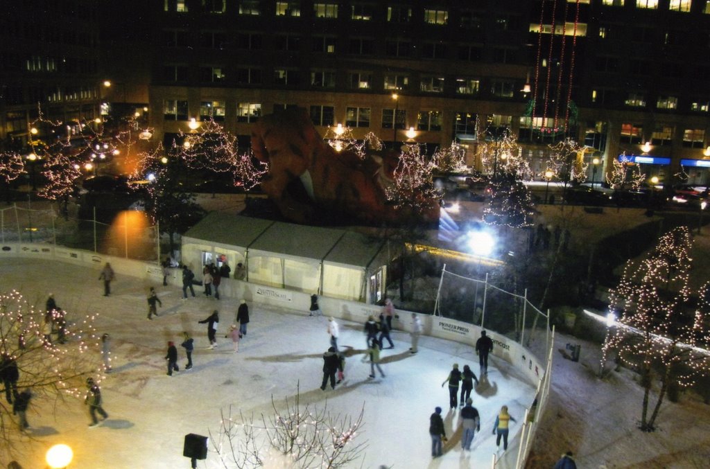 Free Ice Skating and warming hut at the Landmark Center