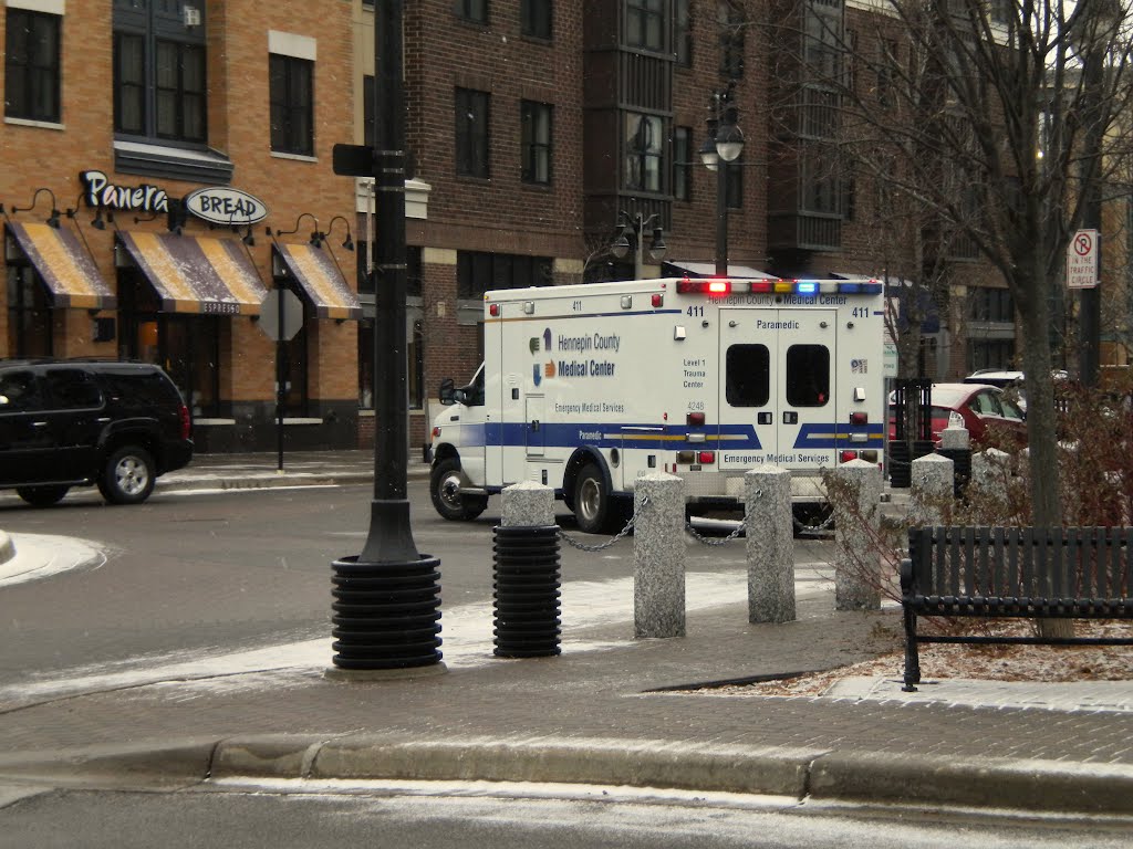 Ambulance, St Louis Park, MN