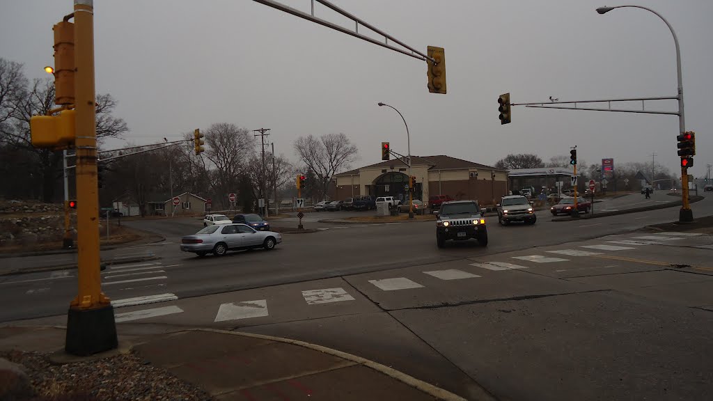 Minnetonka Blvd & Lake St