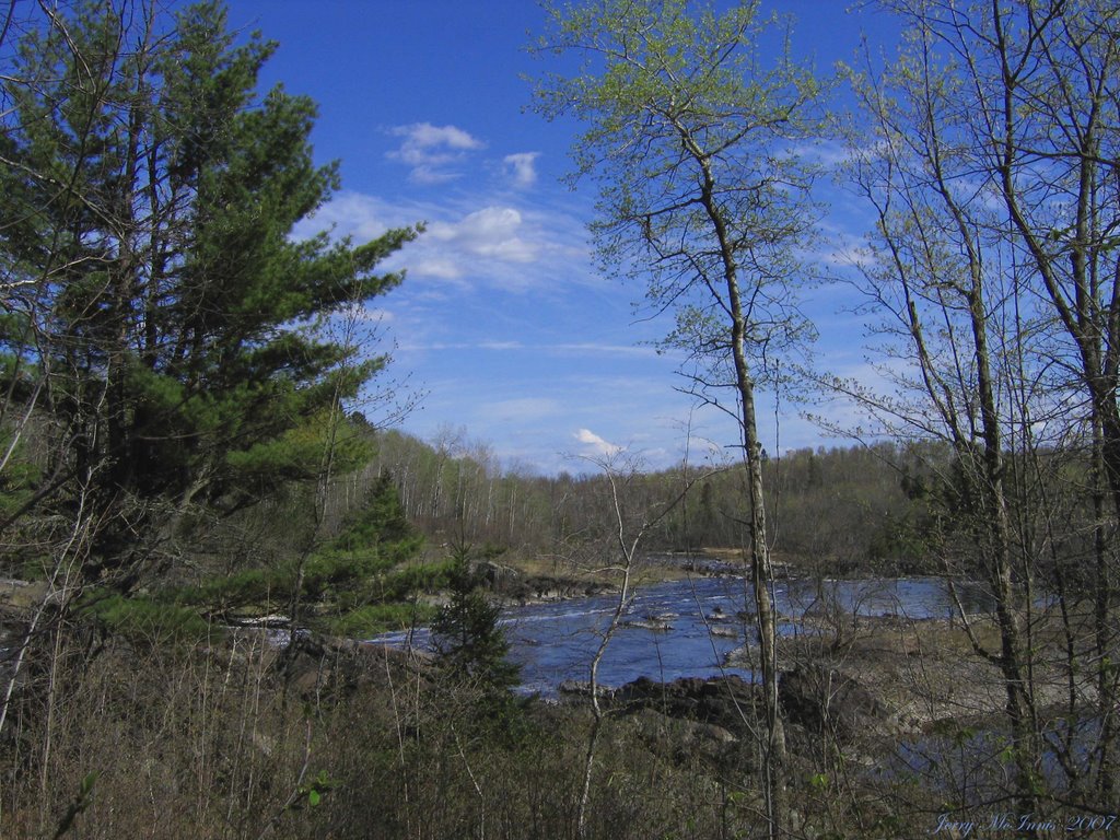St.Louis River Flowing Into Jay Cooke SP