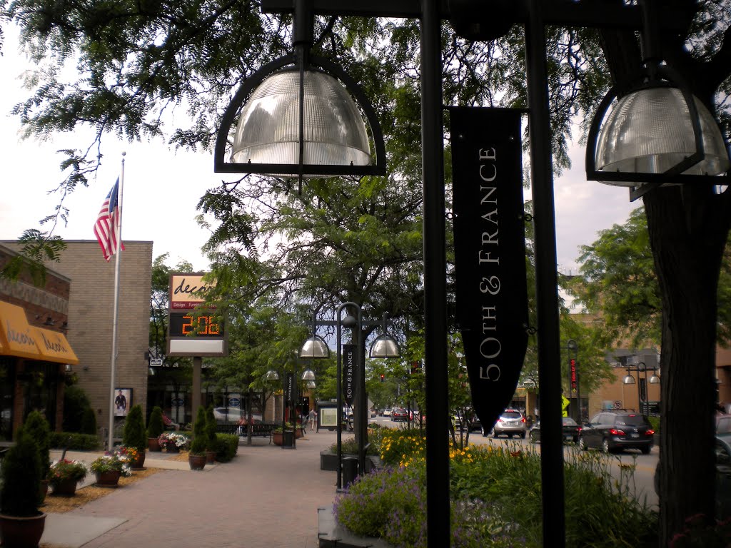 50th & France, Edina, MN 06