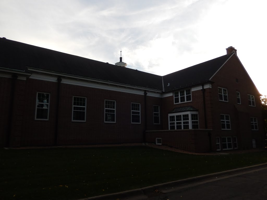 Woodale Church on Lexington