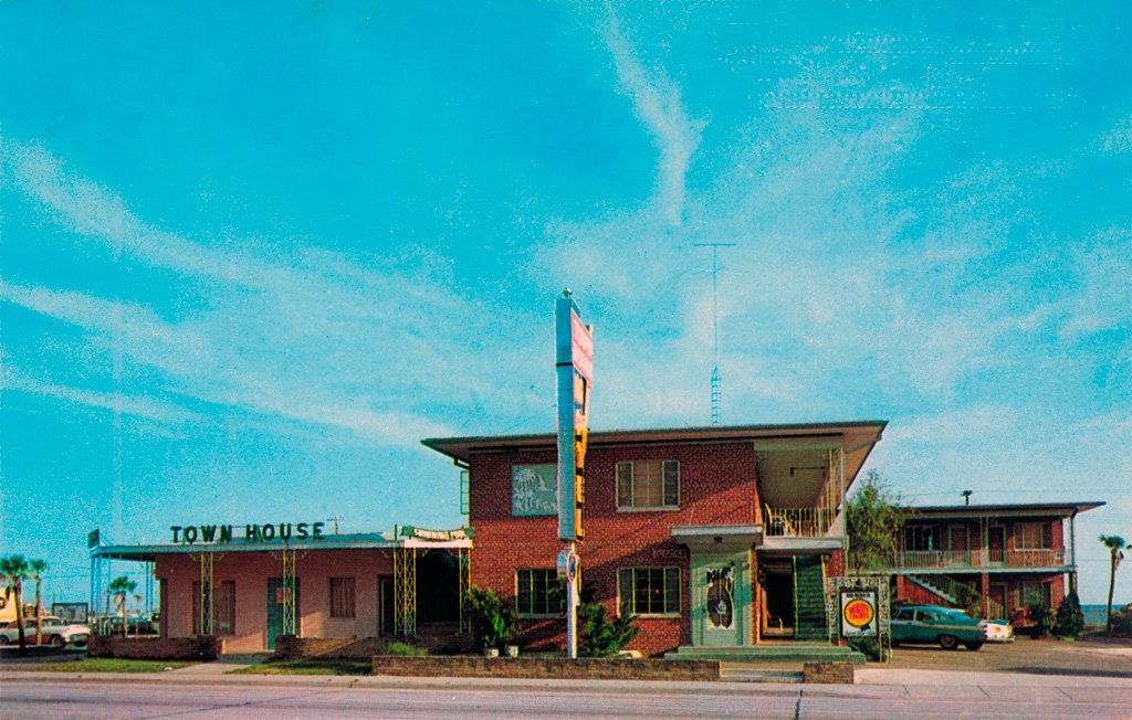 Town House Motel - Biloxi, MS