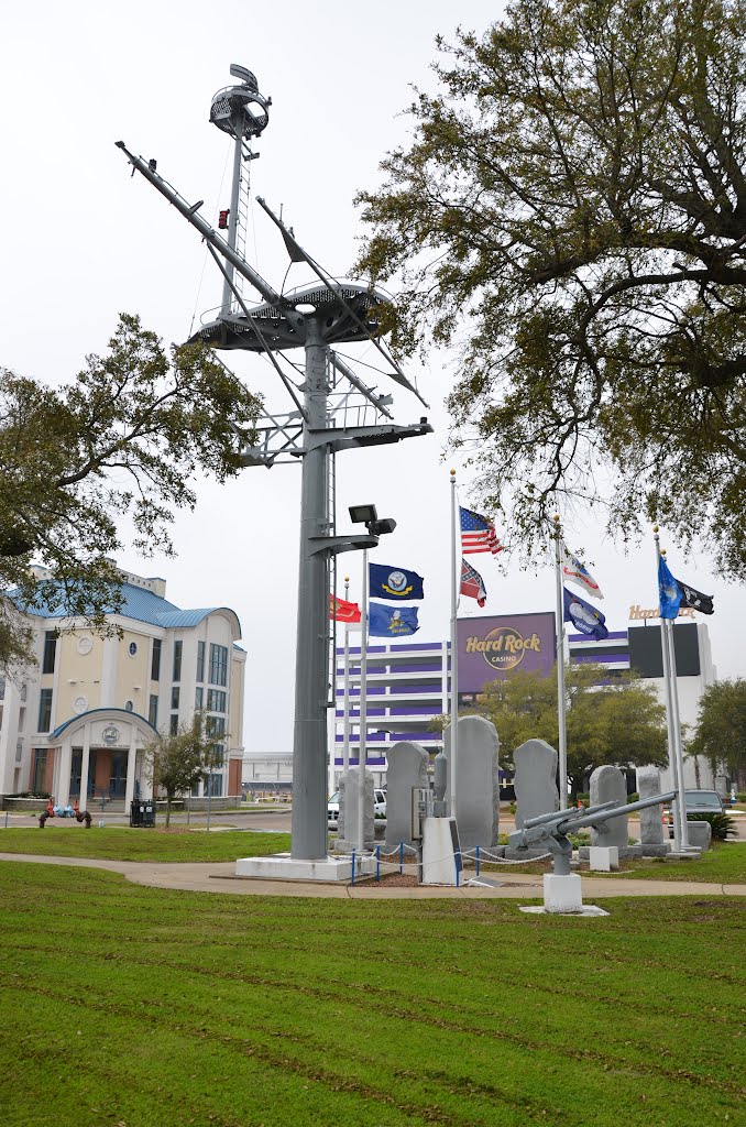 USS Biloxi Mast