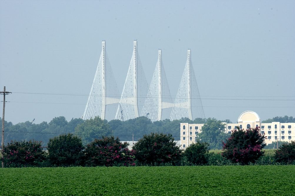 New bridge over the Mississippi at Greenville, MS
