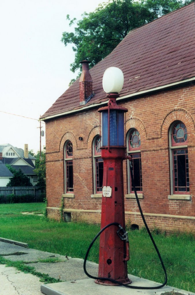 pump and pray, Port Gibson Mississippi (8-2000)