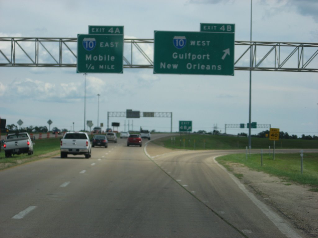 I-10 overheads