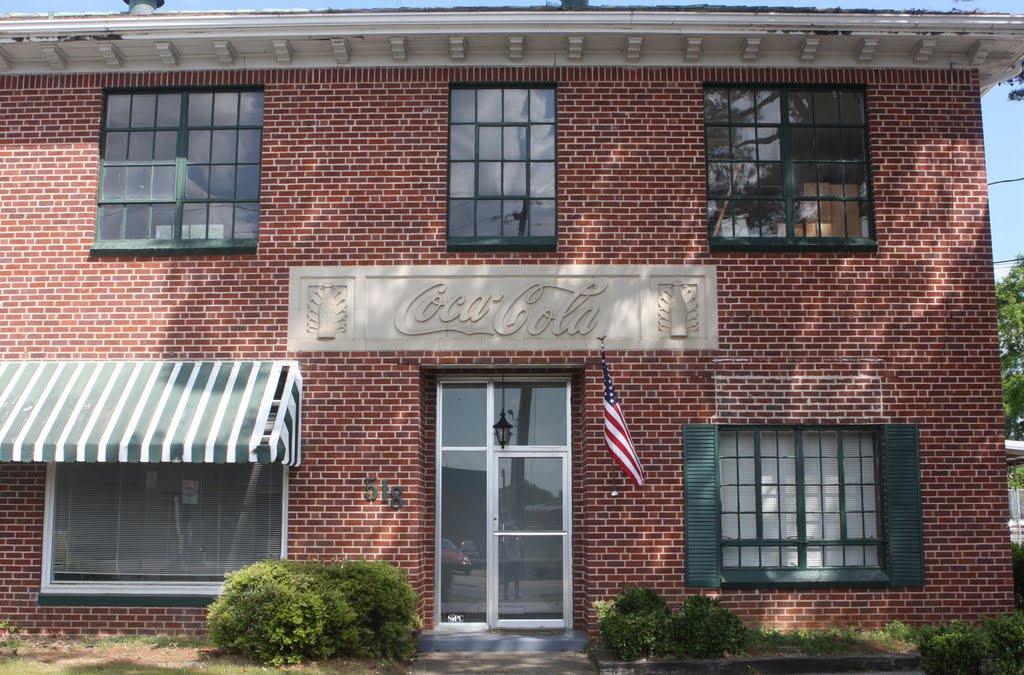 Columbia, MS   Old Coca Cola Bottling Plant