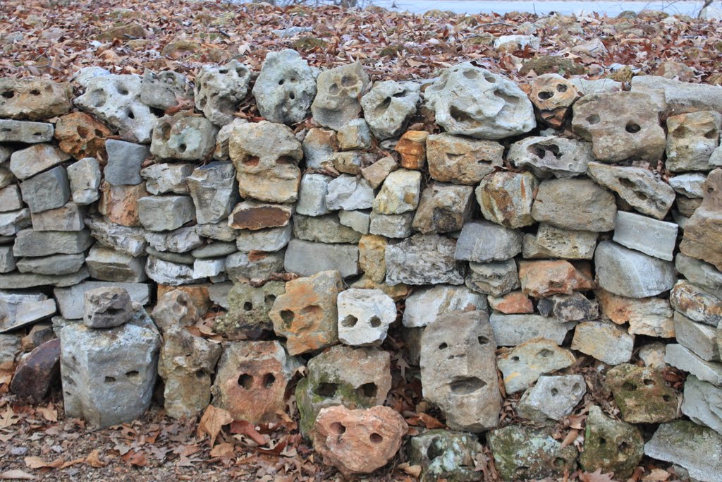 Wall of Faces at Tom Hendrixs Wall
