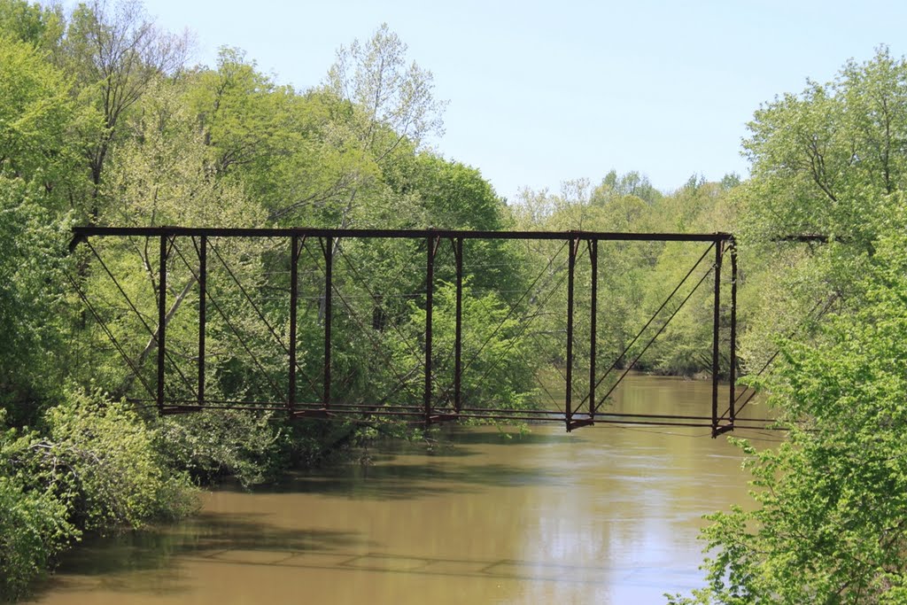 Old Big Bear Creek Bridge CR 1 - Abandoned