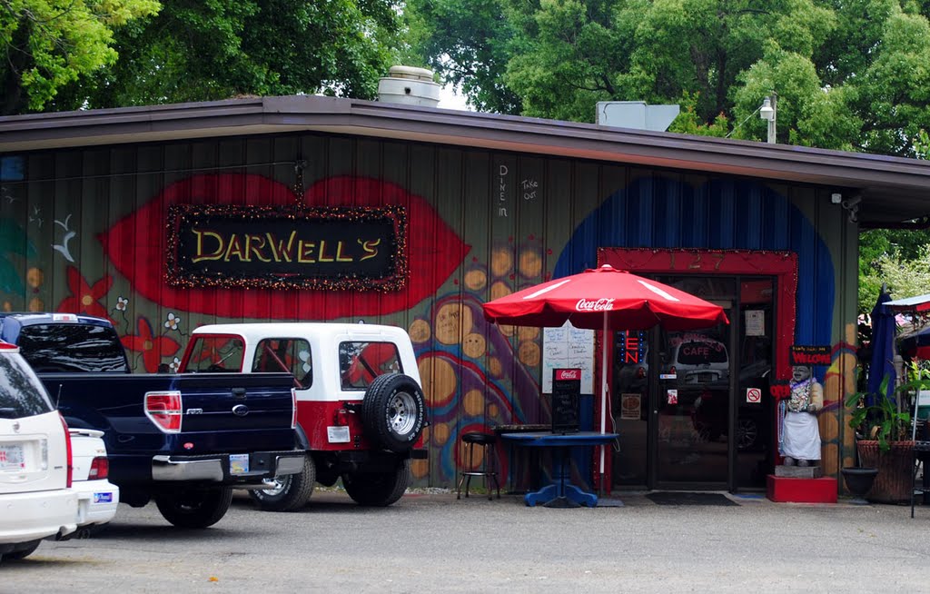 Darwells - Long Beach, Mississippi - Outstanding Food!!!
