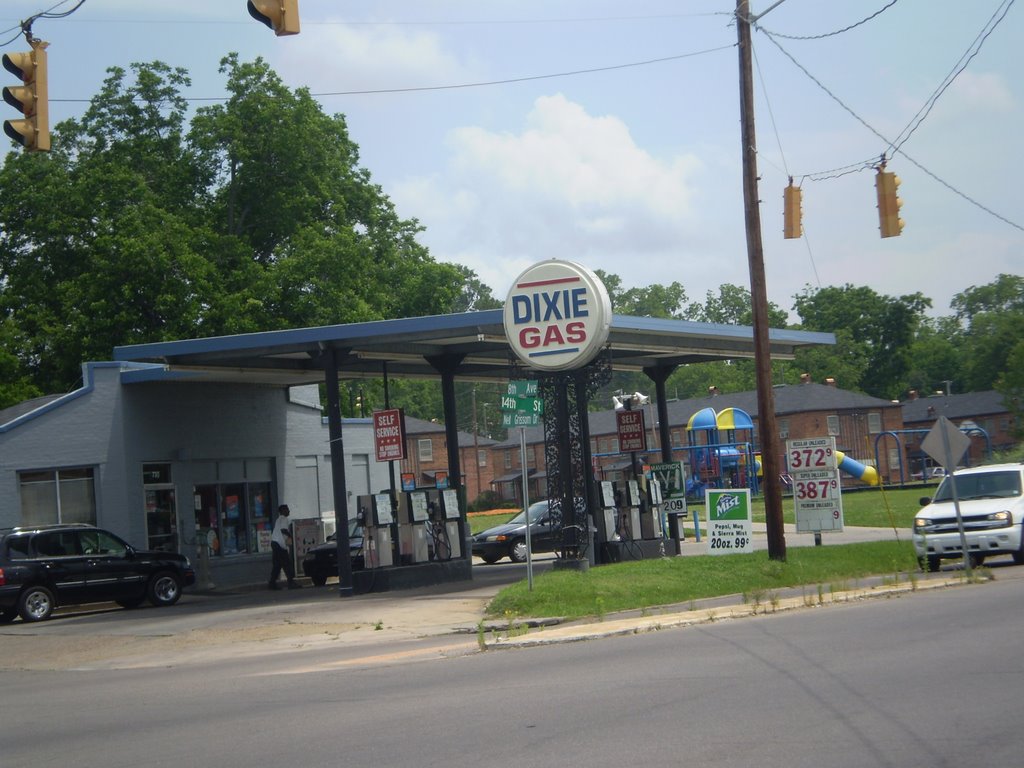 Dixie gas station