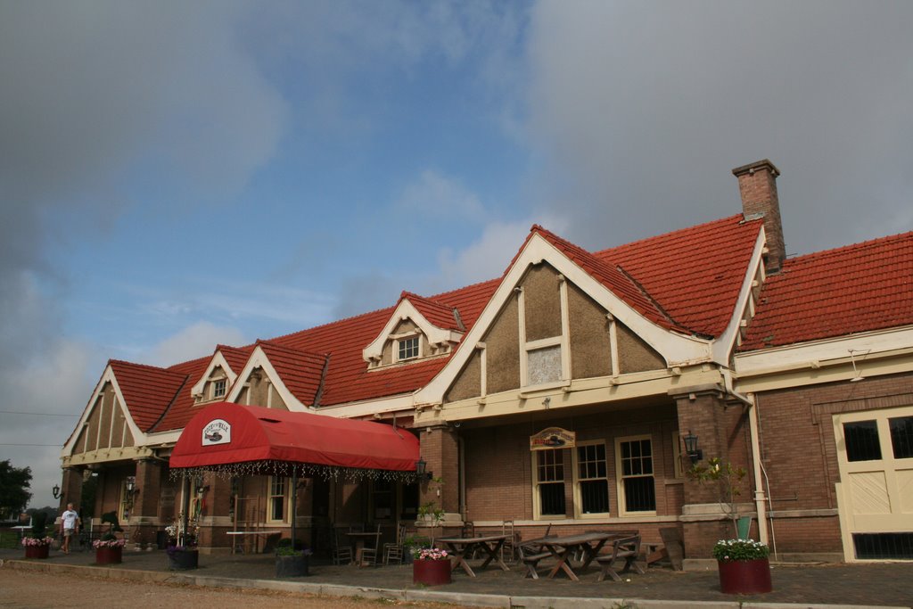 Natchez, Cook of the Walk Restaurant