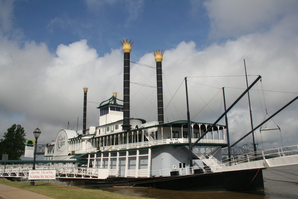 Natchez, Isle of Capri Boat