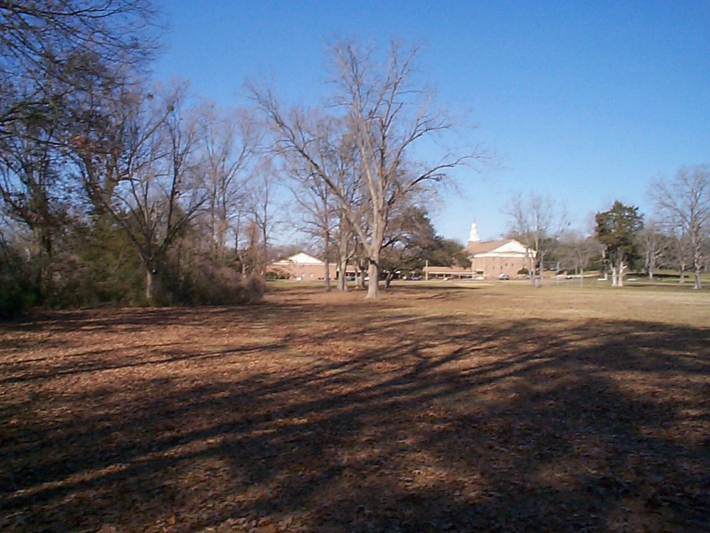 Back lot of First Baptist Church, Natchez