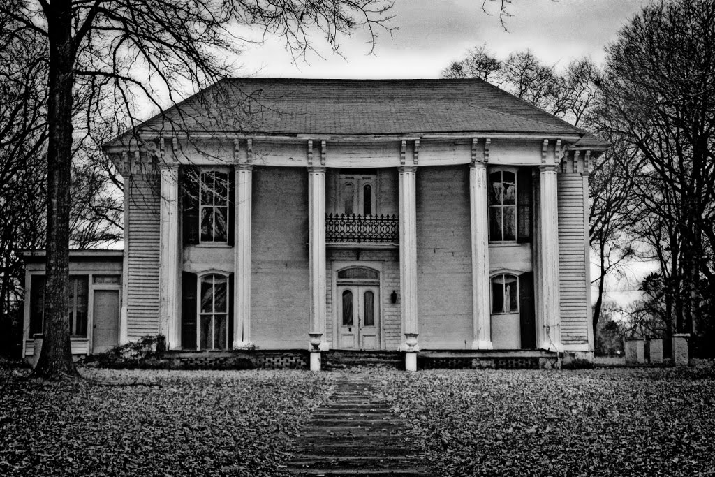 The R. W. Chandler Family Home - Built 1870
