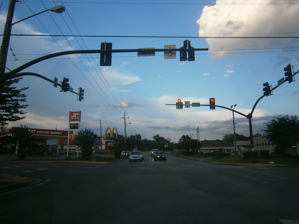 Central Avenue at Main Street