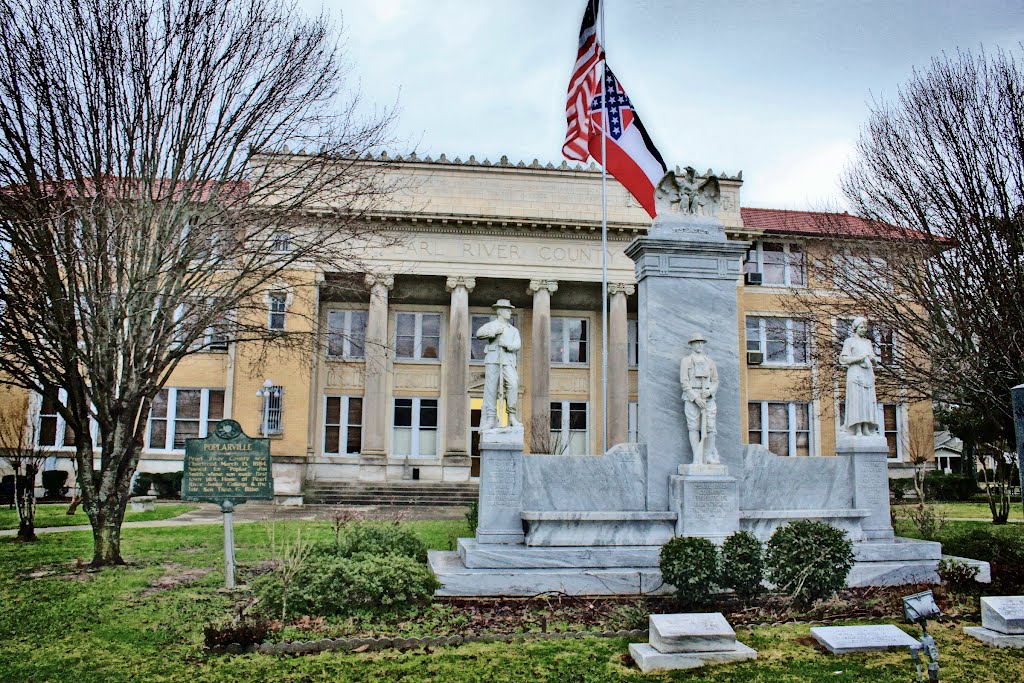 Pearl River County Courthouse - Built 1918 - Poplarville, MS