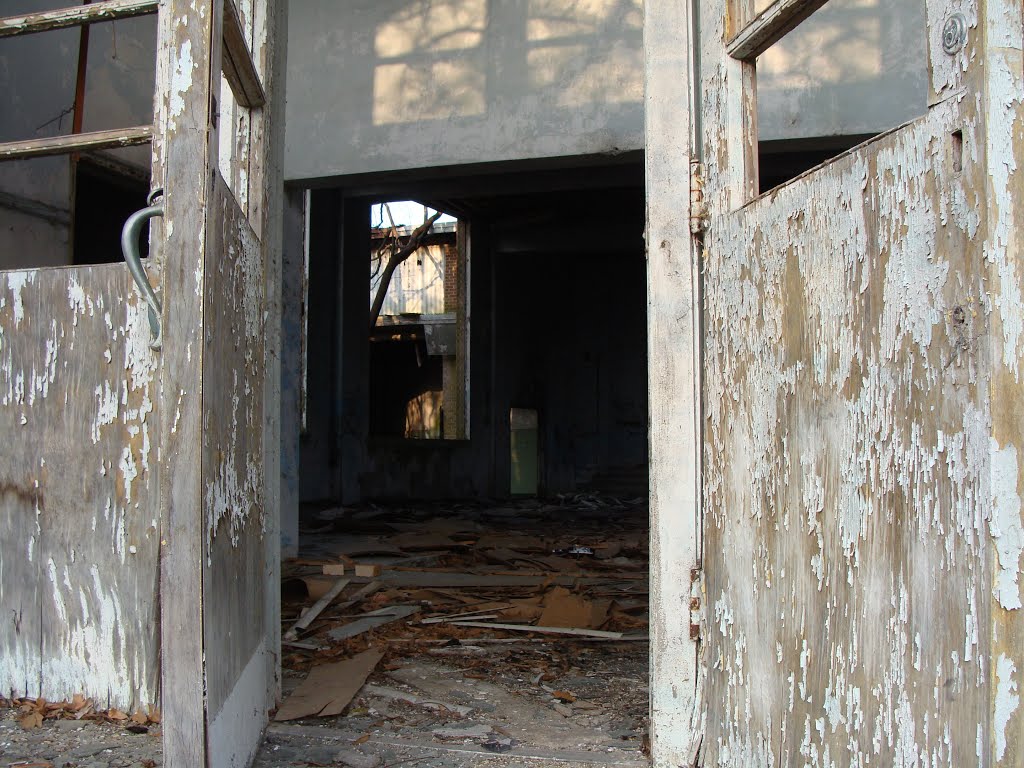 Abandoned School in Merigold