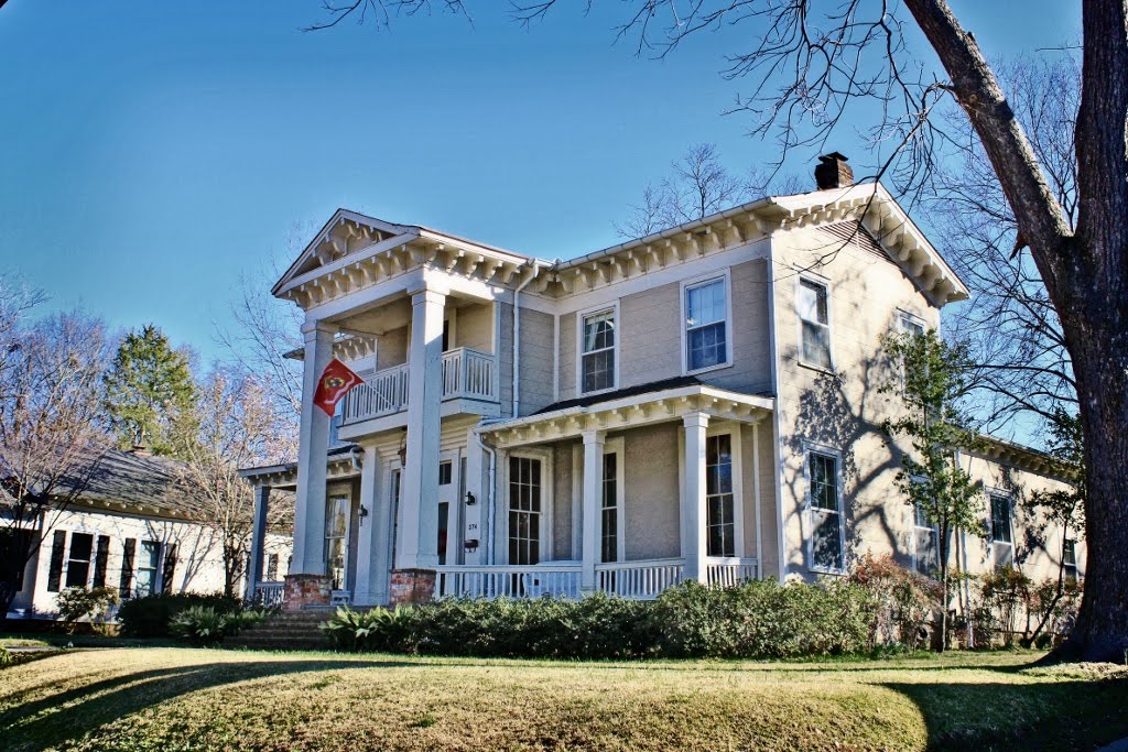 McWillie-Singleton House - Built 1860