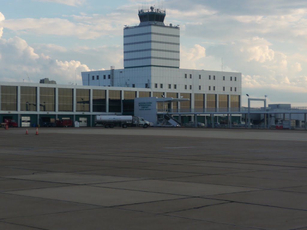 Jackson International on a busy day!