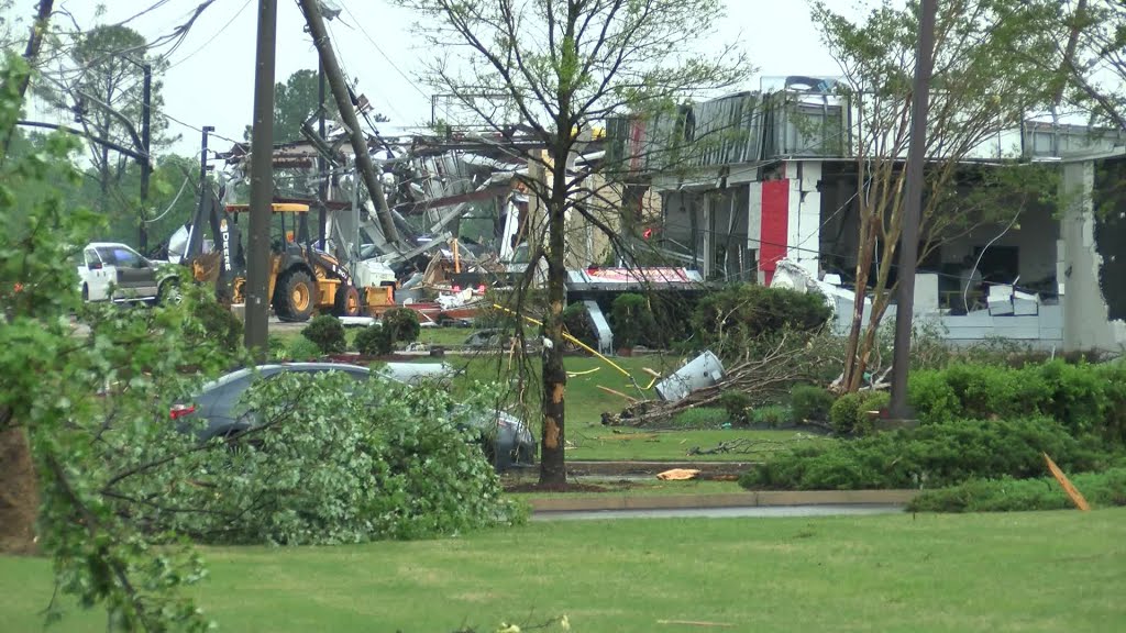 Side of Havoline after tornado