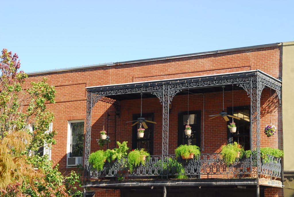 Outdoor Balcony, Tupelo, Mississippi