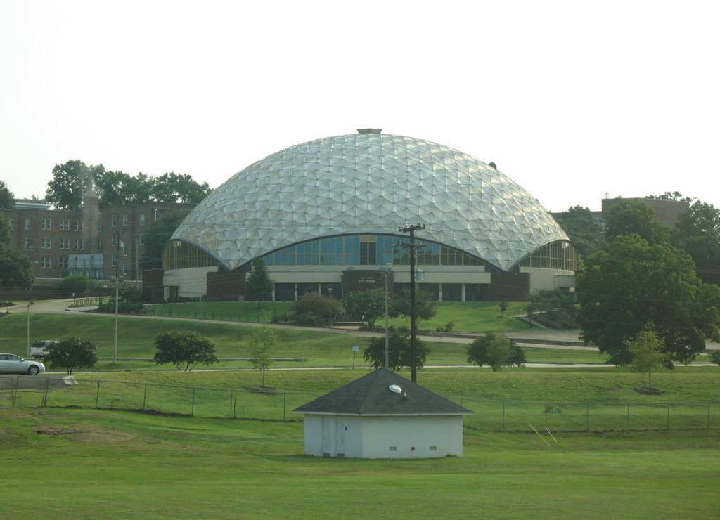 Wood Coliseum