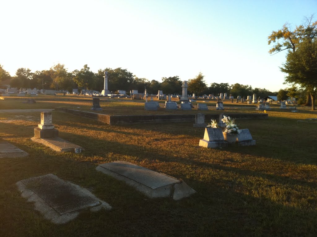 Oaklawn Cemetery
